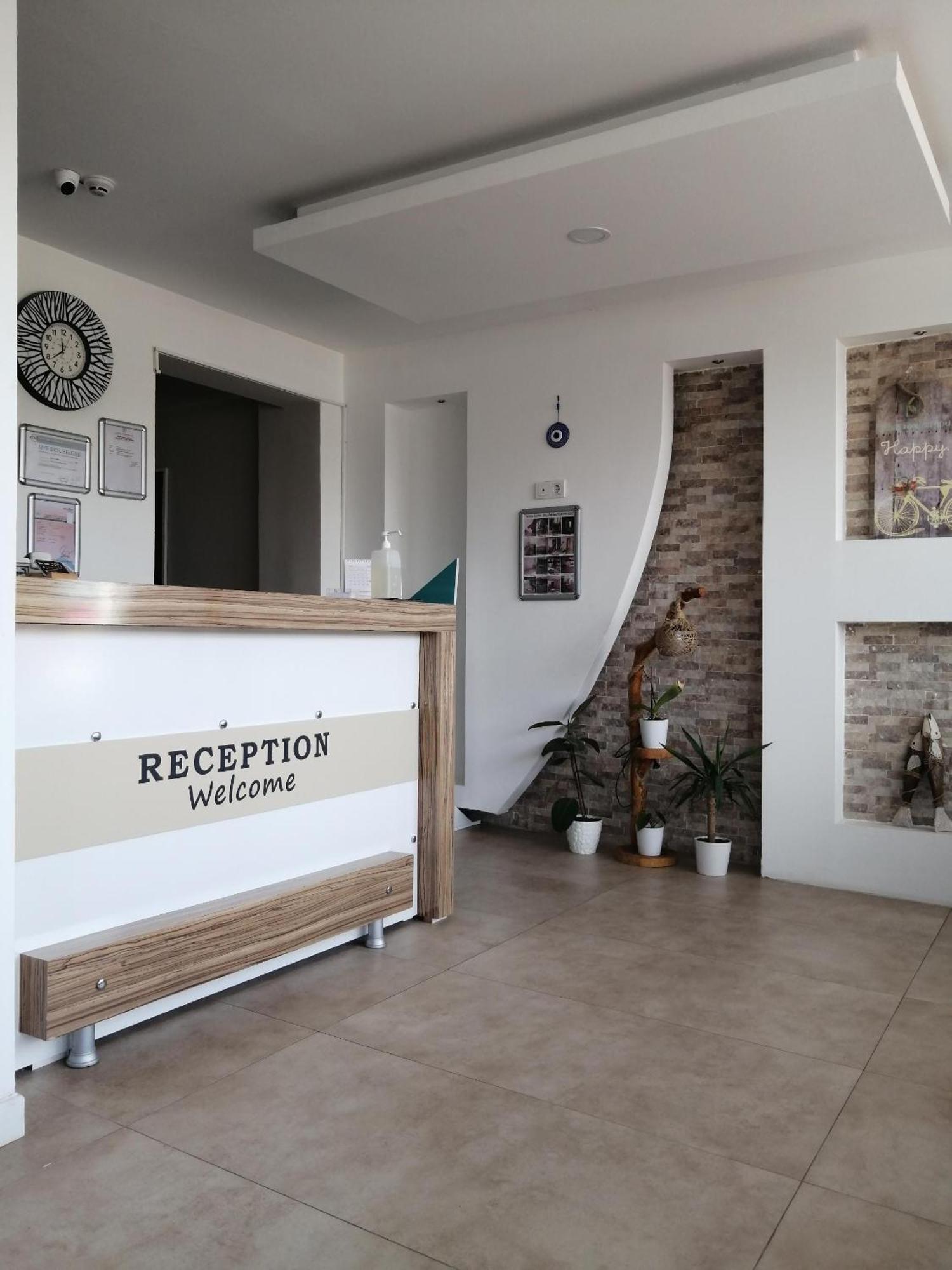אנטליה Rega Otel מראה חיצוני תמונה